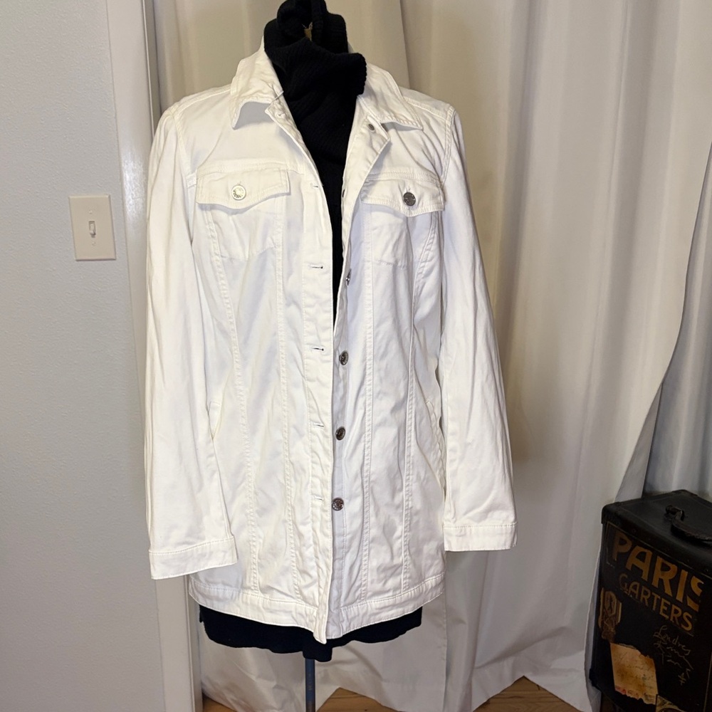 White denim jacket longer length stretch 4 pockets western boho size medium